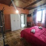La Taverna Del Gufo 게스트하우스 Sarule