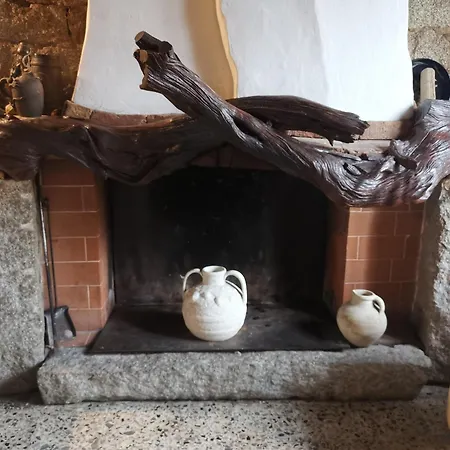 Konukevi La Taverna Del Gufo Sarule